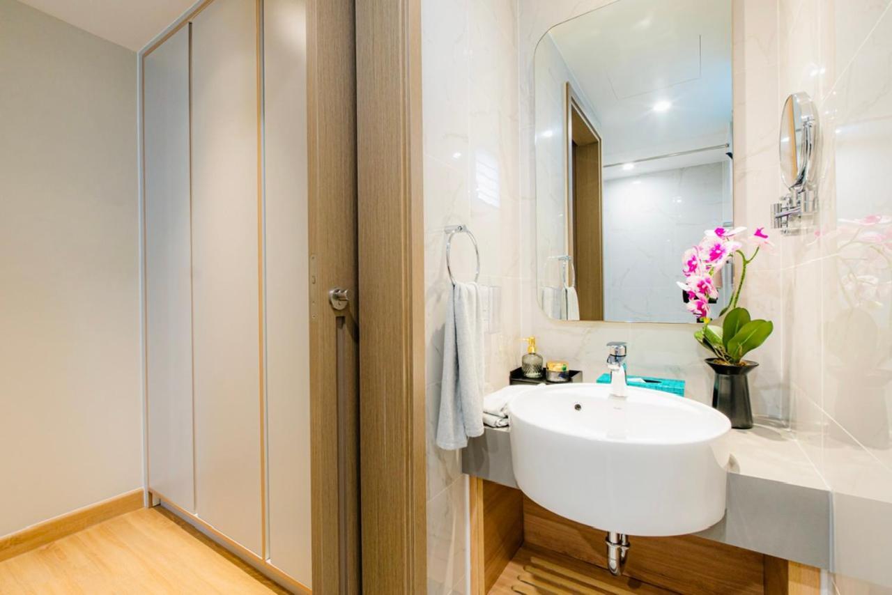 Zenity Luxury Apartment In District 1 Since 2024 Ho Şi Min Dış mekan fotoğraf